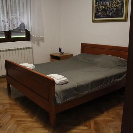 M Apartment Vrsac Esterno foto