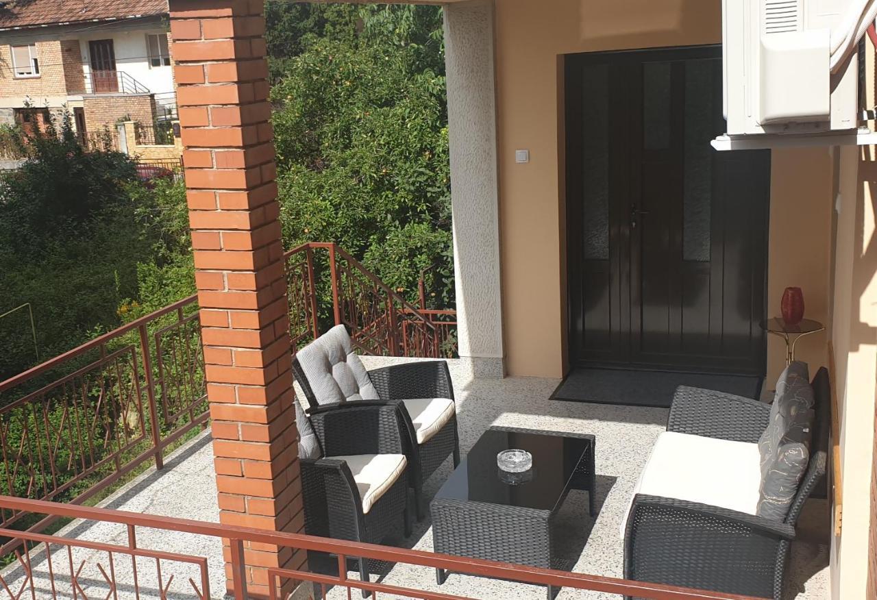 M Apartment Vrsac Esterno foto