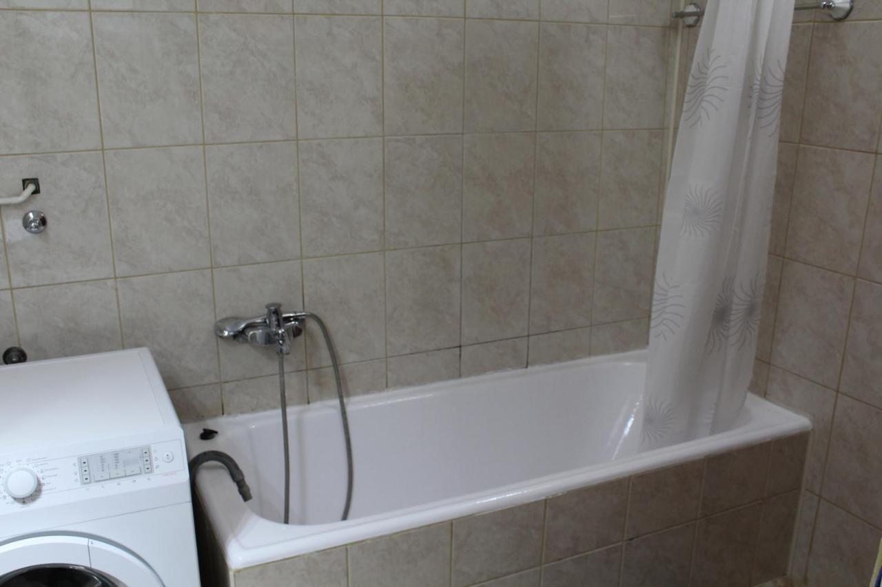 M Apartment Vrsac Esterno foto