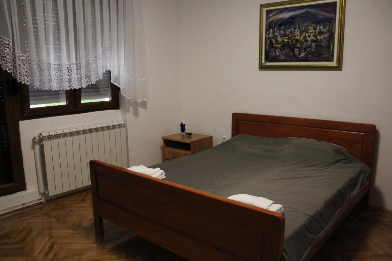 M Apartment Vrsac Esterno foto