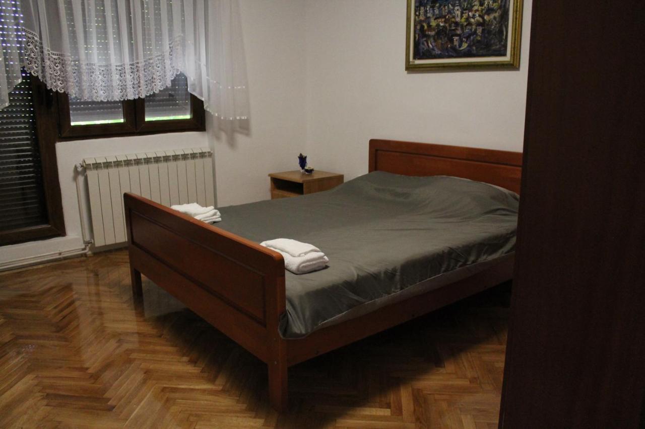M Apartment Vrsac Esterno foto